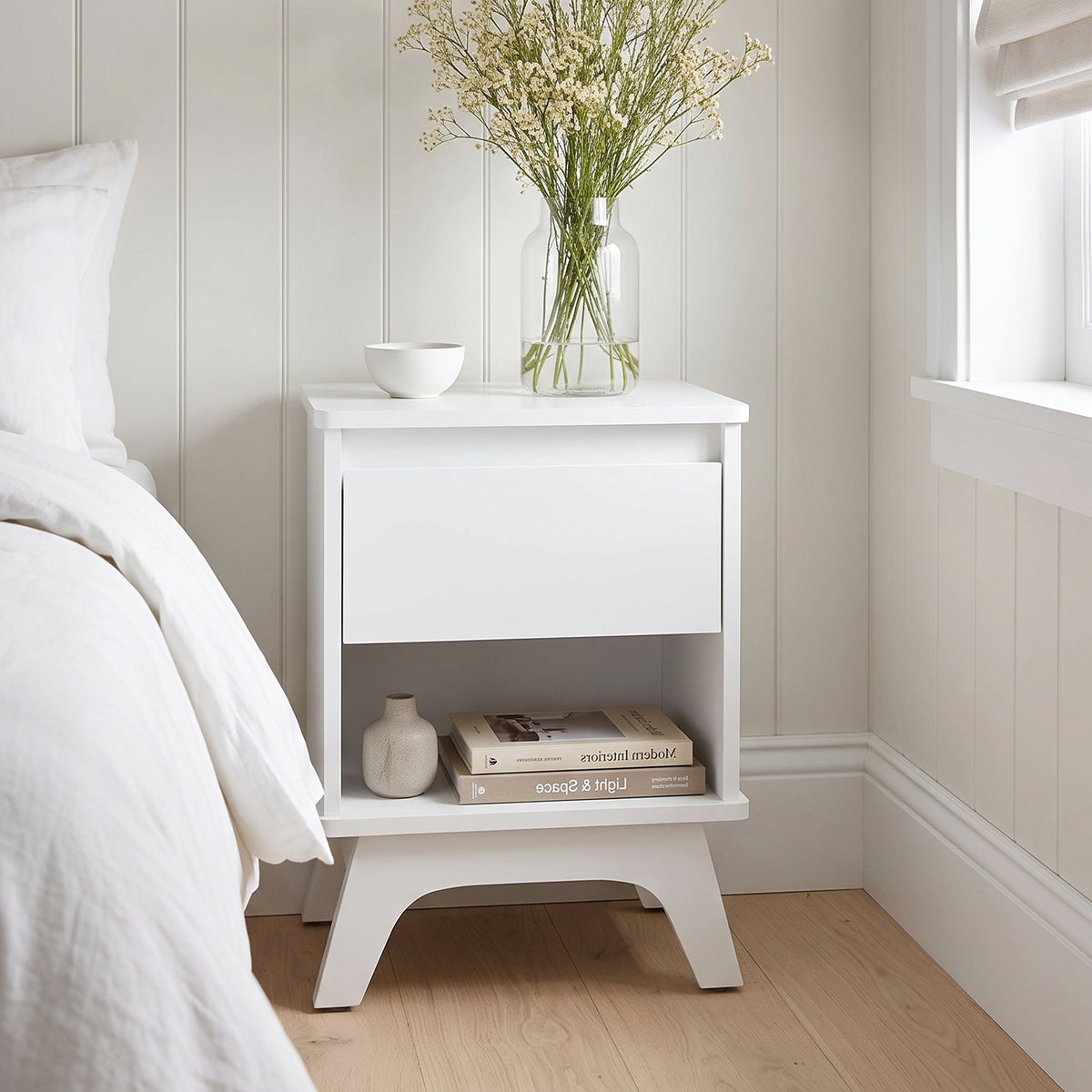 lt10368-mason-bedside-table-white-2608201