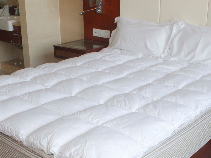 Cotton Mattress Topper - QUEEN