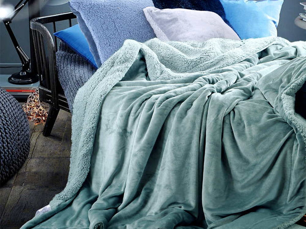 Double Layer Warm Fleece Blanket Throw Blanket - MISTY BLUE