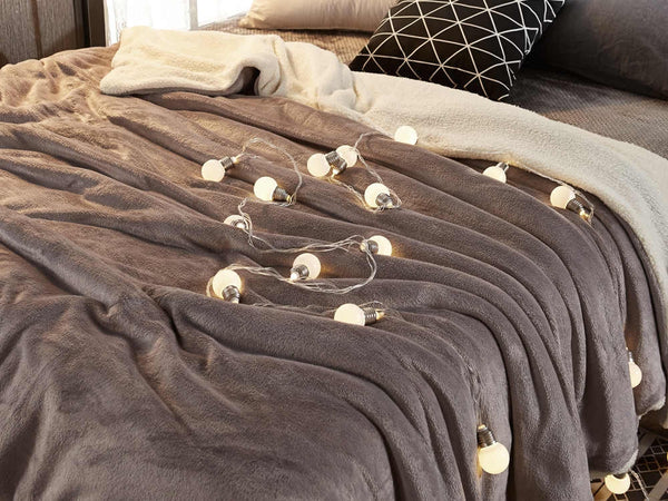 Double Layer Warm Fleece Blanket - SILVER
