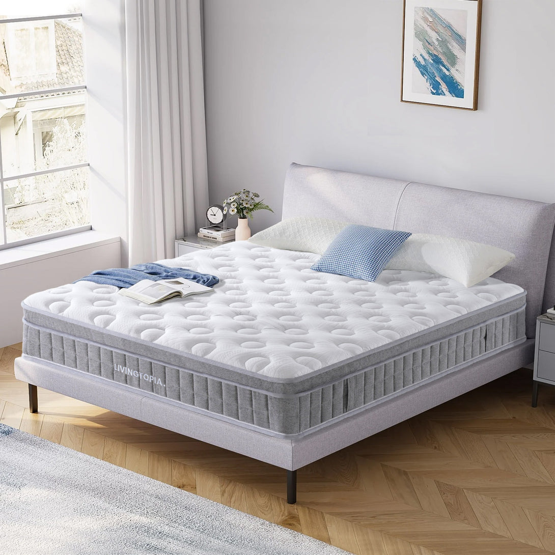 LivingTopia DreamNest Pro Queen Mattress