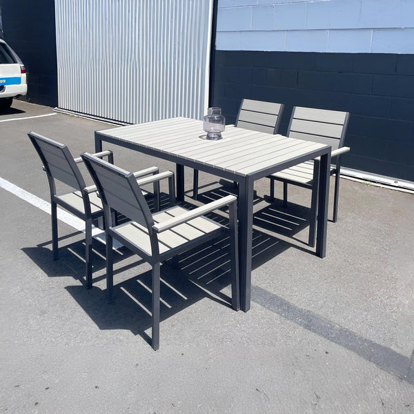 Malakula 5 Piece Outdoor Dining Set - Grey