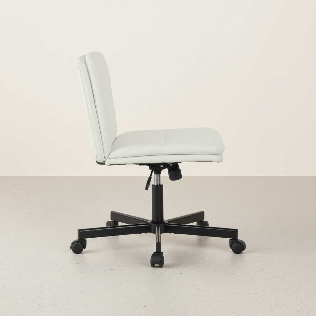 Malakai Swivel Chair - White