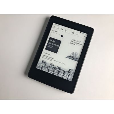 Kindle Paperwhite 3 E-reader Bult-in Light - Black
