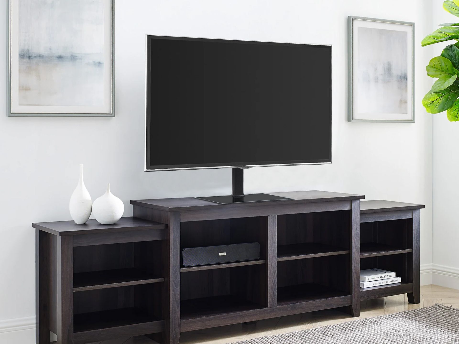 Tv with sales center base