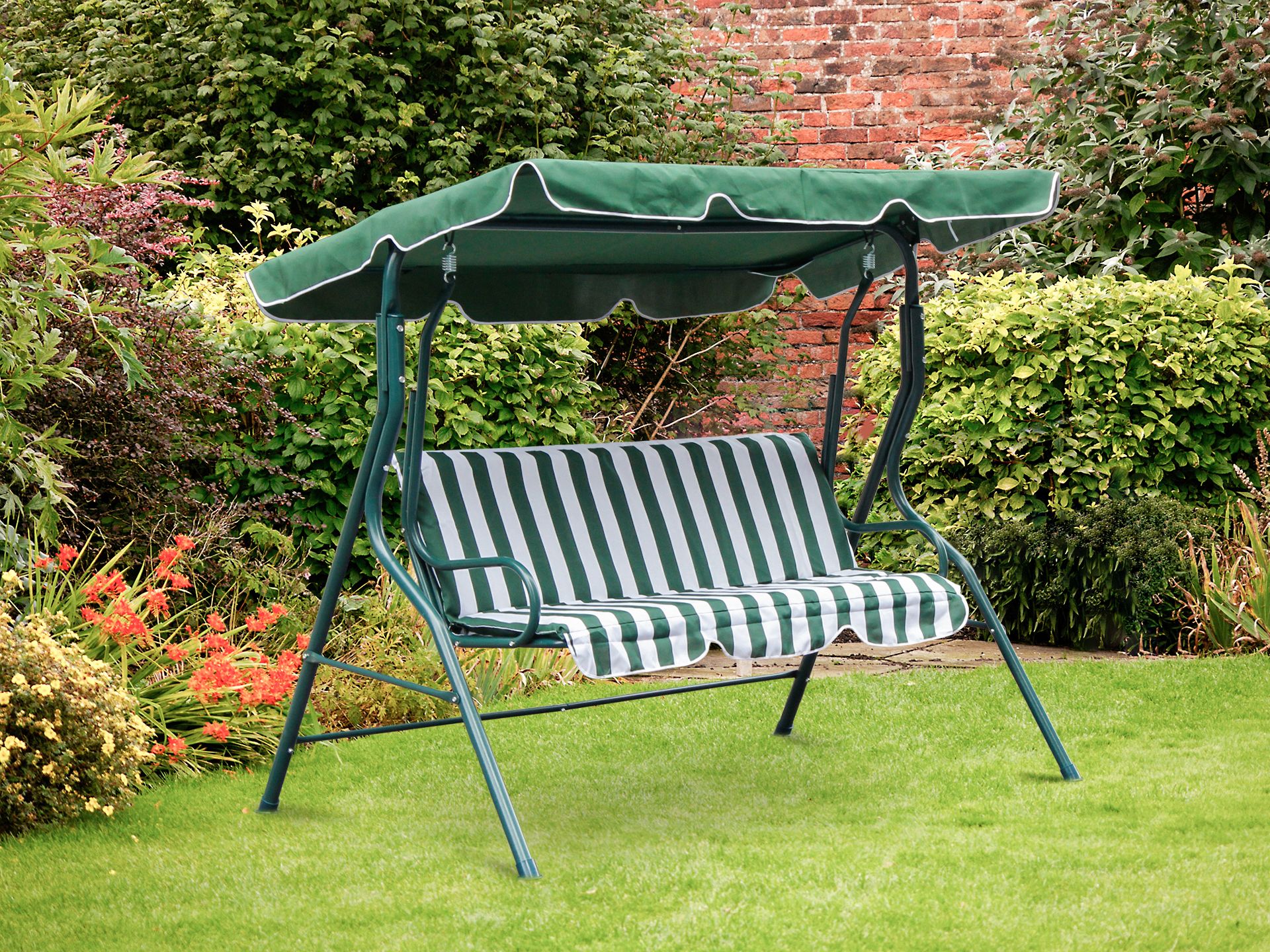 Swing set chair best sale outdoor