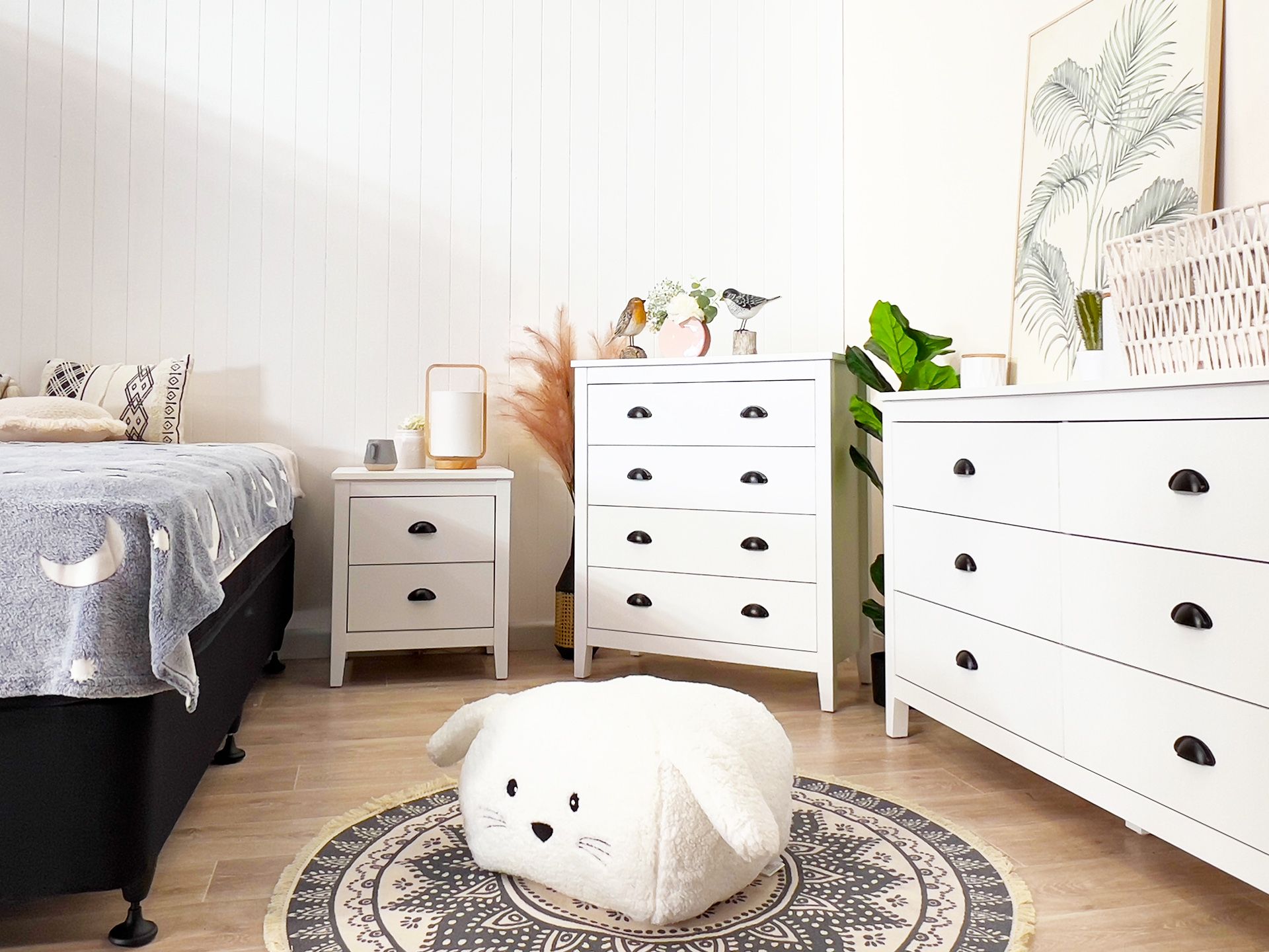 Congo Bedside Table - White