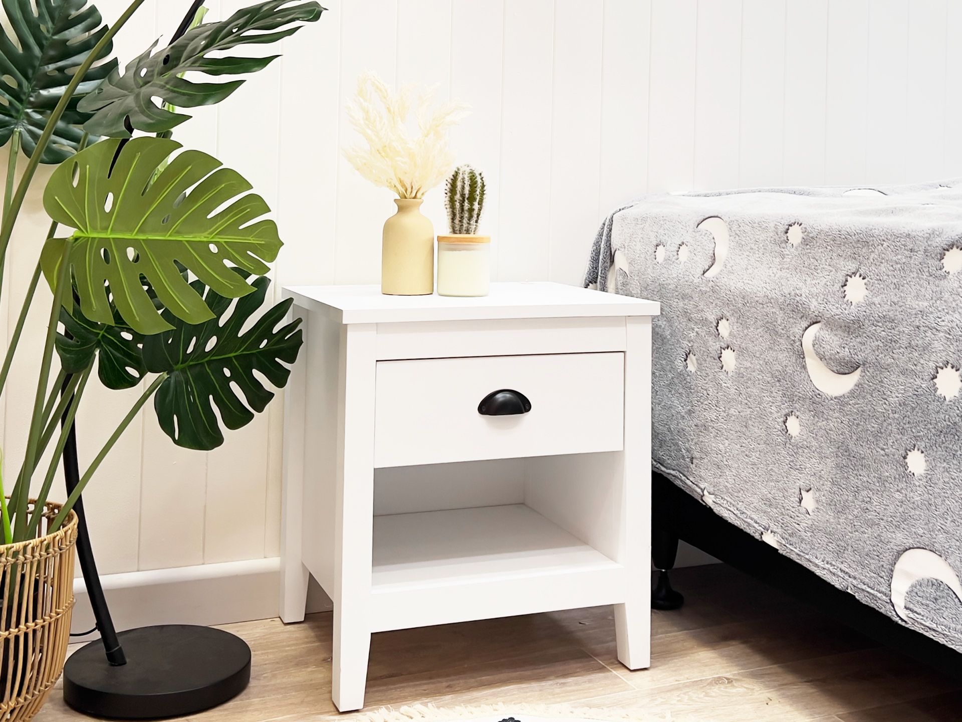 Congo Bedside Table - White