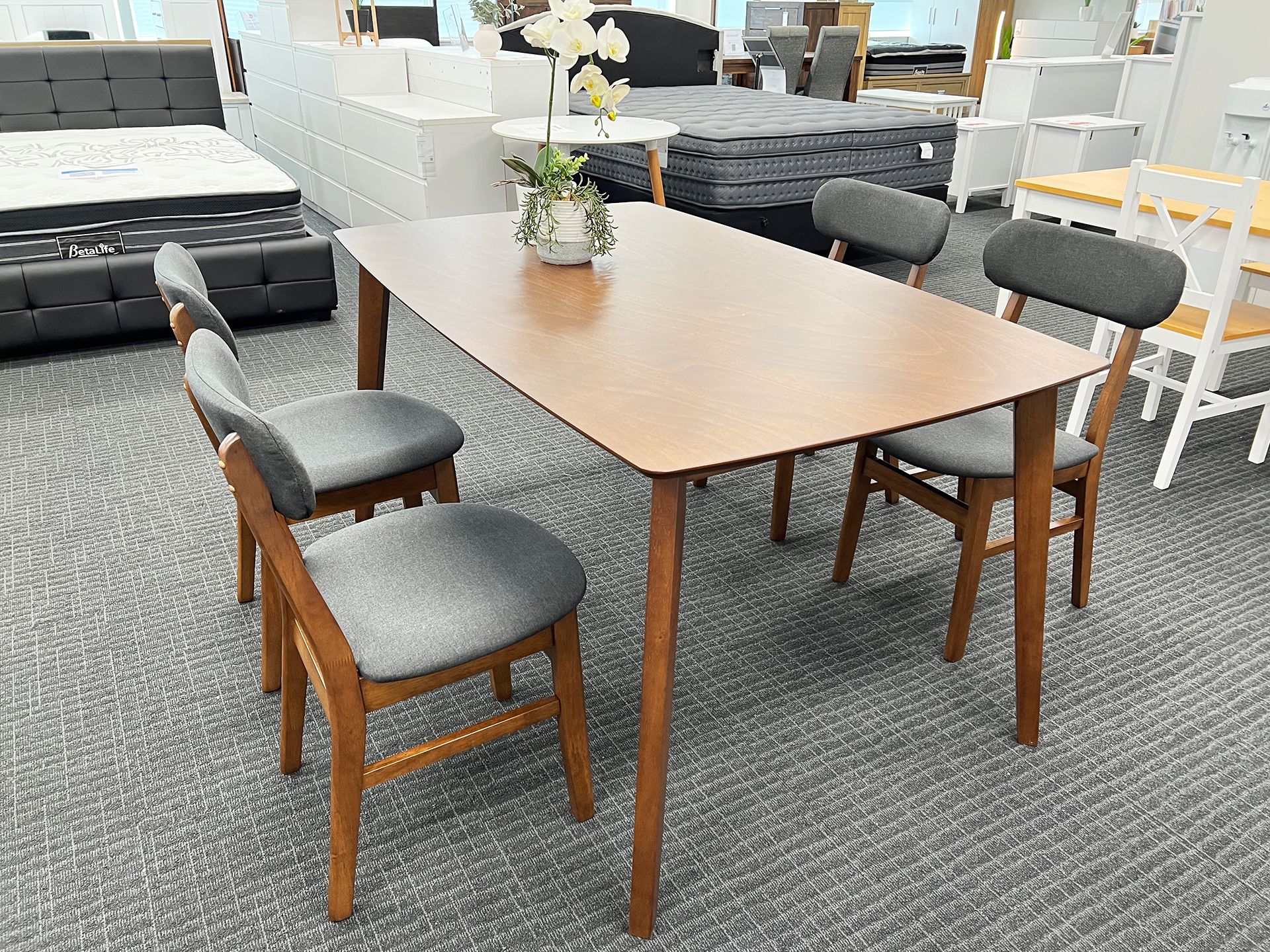 Walnut 6 seater dining table deals
